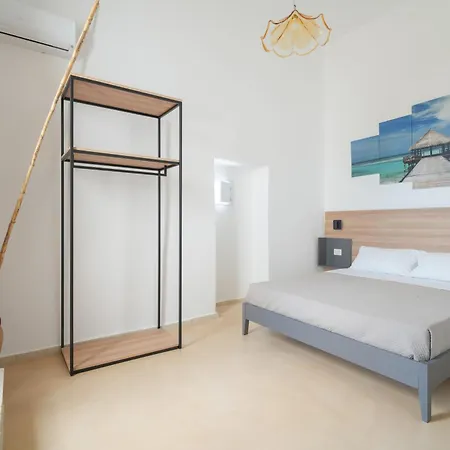 Δωμάτια σε οικογενειακή κατοικία Casata Minerva Alezio